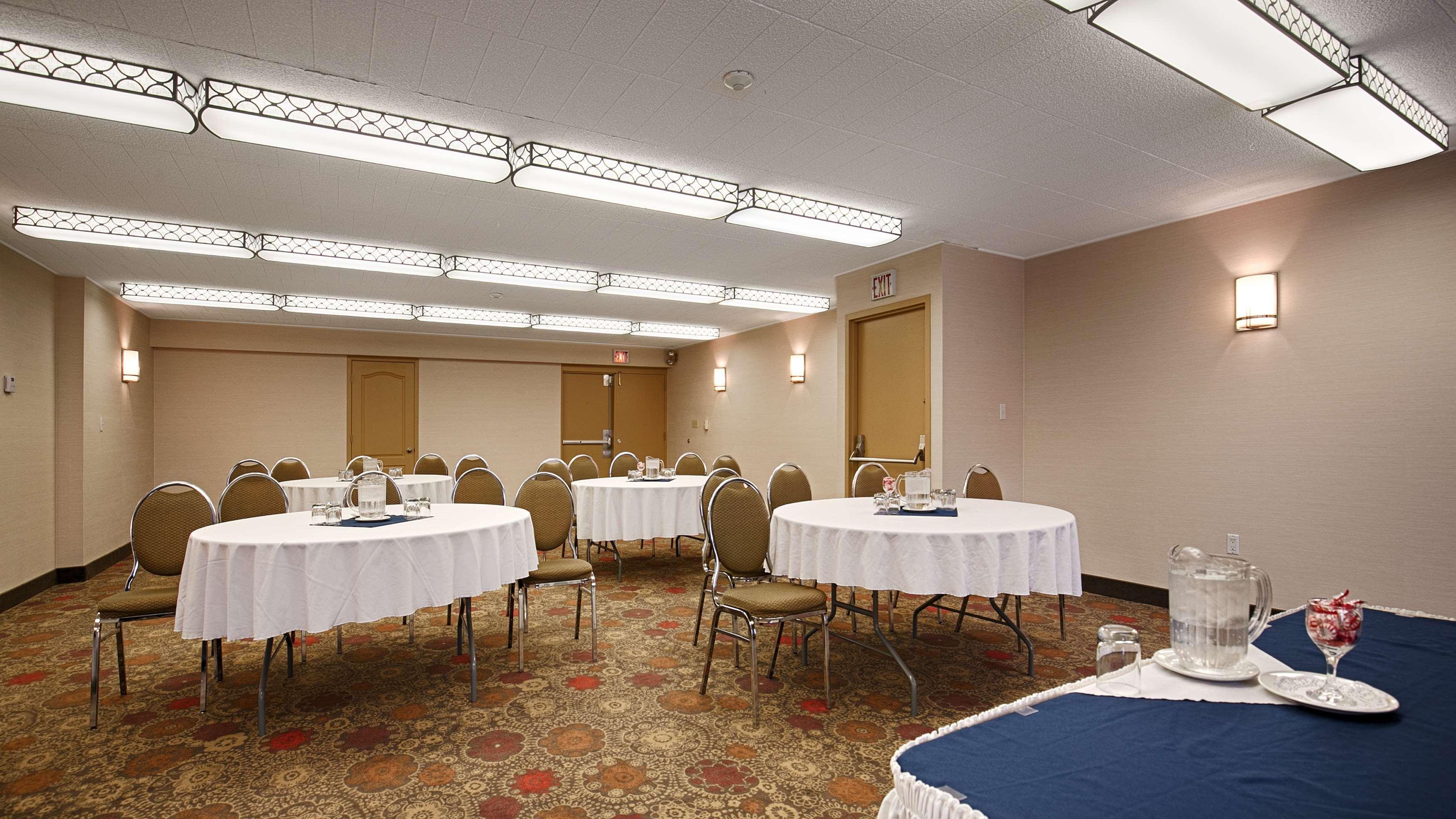 Best Western North Bay Hotel & Conference Centre Eksteriør billede